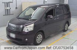 toyota noah 2013 -TOYOTA 【尾張小牧 530ﾅ8233】--Noah DBA-ZRR70G--ZRR70-0548386---TOYOTA 【尾張小牧 530ﾅ8233】--Noah DBA-ZRR70G--ZRR70-0548386-