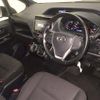 toyota noah 2017 CFJ1801633 image 4