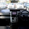 toyota voxy 2009 Y10799 image 7