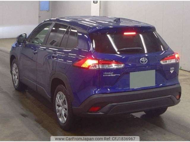 toyota corolla-cross 2021 CFJ1836967 image 2