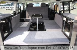 toyota hiace-wagon 2012 GOO_JP_700070848530250221001