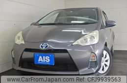 toyota aqua 2012 REALMOTOR_N9024060038F-90