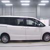 toyota voxy 2021 CFJ1567504 image 8