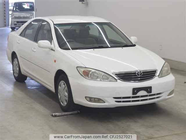 Gas Mileage 2004 Toyota Camrynull