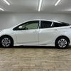 toyota prius 2018 quick_quick_DAA-ZVW50_ZVW50-6125349 image 17