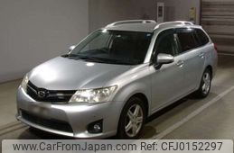 toyota corolla-fielder 2013 -TOYOTA--Corolla Fielder DBA-ZRE162G--ZRE162-7004544---TOYOTA--Corolla Fielder DBA-ZRE162G--ZRE162-7004544-