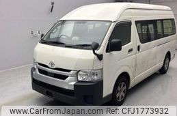 toyota hiace-van 2022 CFJ1773932
