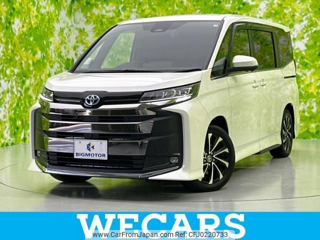 toyota noah 2022 quick_quick_6AA-ZWR90W_ZWR90-0018762 image 1