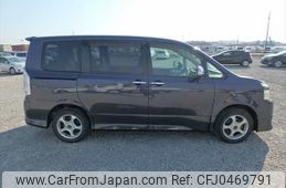 toyota voxy 2009 NIKYO_QG26681