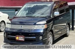 toyota voxy 2006 CFJ1656900