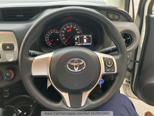 toyota vitz 2015 -TOYOTA--Vitz DBA-NSP130--NSP130-2212017---TOYOTA--Vitz DBA-NSP130--NSP130-2212017- image 2