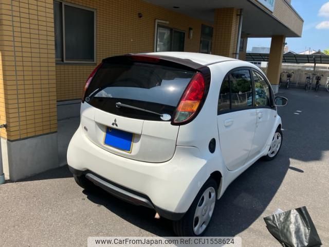 mitsubishi i 2006 CFJ1558624 image 2