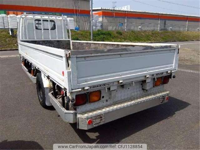 nissan atlas 1997 CFJ1128854 image 2