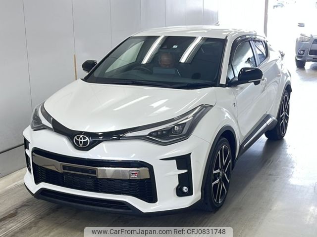 toyota c-hr 2020 -TOYOTA--C-HR NGX10-2016523---TOYOTA--C-HR NGX10-2016523- image 1