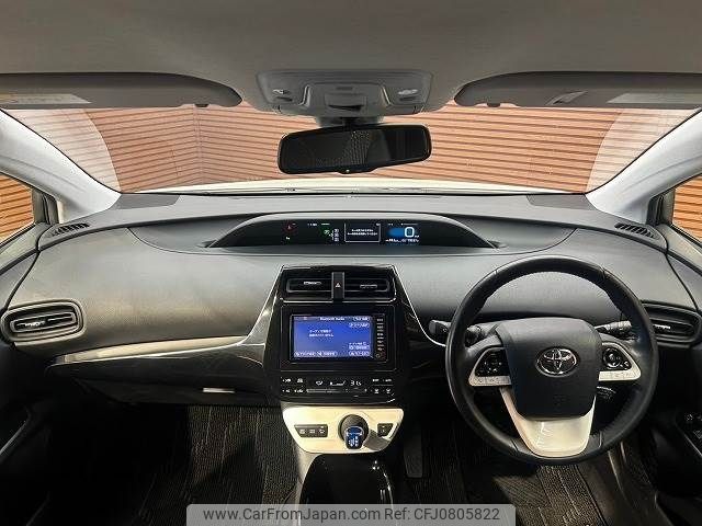 toyota prius 2017 -TOYOTA--Prius DAA-ZVW50--ZVW50-6113012---TOYOTA--Prius DAA-ZVW50--ZVW50-6113012- image 2