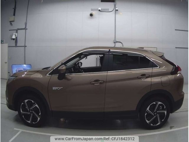 mitsubishi eclipse-cross 2022 CFJ1842312 image 2