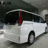 toyota noah 2014 CFJ1530733 image 2