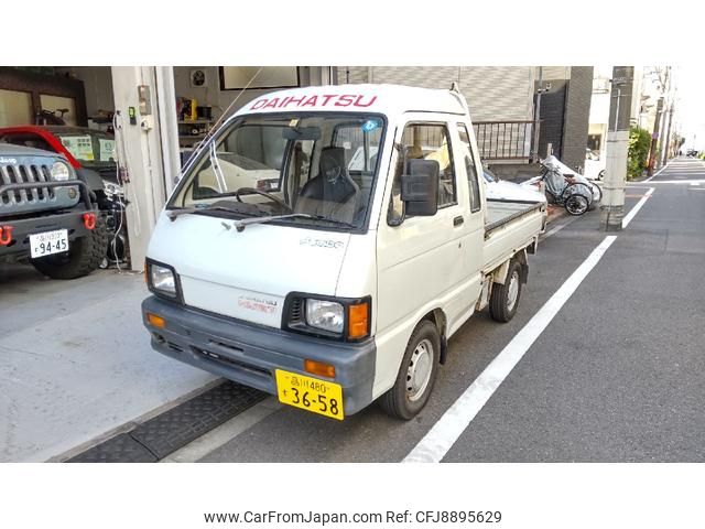 daihatsu hijet-truck 1990 ee2d2ae3194a2f6ed73c6090a626ef3f image 1