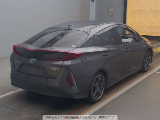 toyota prius-phv 2017 -TOYOTA--Prius PHV DLA-ZVW52--ZVW52-3013301---TOYOTA--Prius PHV DLA-ZVW52--ZVW52-3013301- image 2