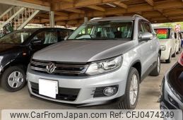 volkswagen tiguan 2014 -VOLKSWAGEN--VW Tiguan DBA-5NCTH--WVGZZZ5NZEW057259---VOLKSWAGEN--VW Tiguan DBA-5NCTH--WVGZZZ5NZEW057259-