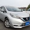 nissan note 2018 -NISSAN--Note DAA-HE12--HE12-228552---NISSAN--Note DAA-HE12--HE12-228552- image 1