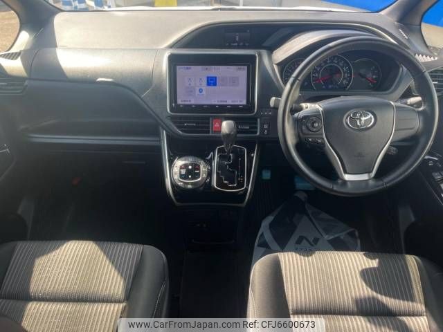 toyota voxy 2018 -TOYOTA--Voxy DBA-ZRR80W--ZRR80-0479425---TOYOTA--Voxy DBA-ZRR80W--ZRR80-0479425- image 2