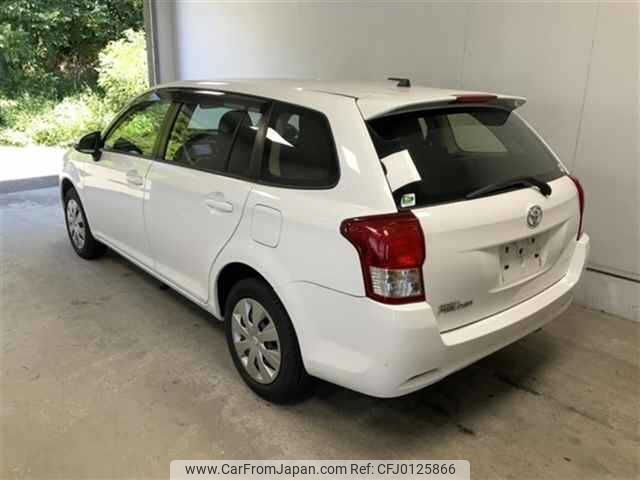 toyota corolla-fielder 2013 -TOYOTA--Corolla Fielder NZE164G--7015314---TOYOTA--Corolla Fielder NZE164G--7015314- image 2