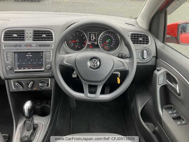 volkswagen polo 2016 -VOLKSWAGEN--VW Polo DBA-6RCJZ--WVWZZZ6RZGU085981---VOLKSWAGEN--VW Polo DBA-6RCJZ--WVWZZZ6RZGU085981- image 2