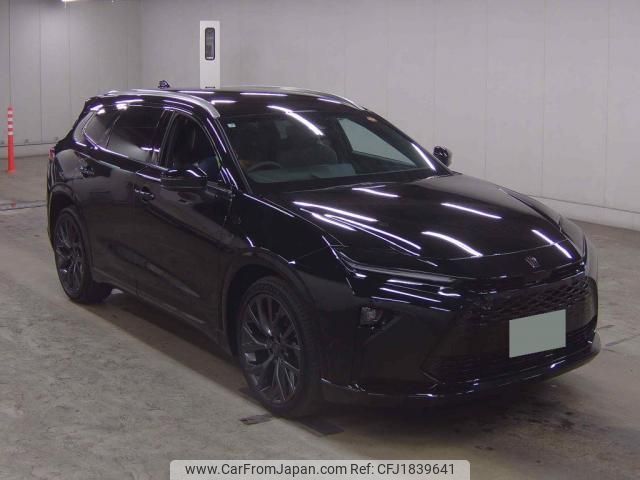 toyota crown-estate 2025 CFJ1839641 image 1
