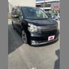 toyota voxy 2010 CFJ1480439 image 2
