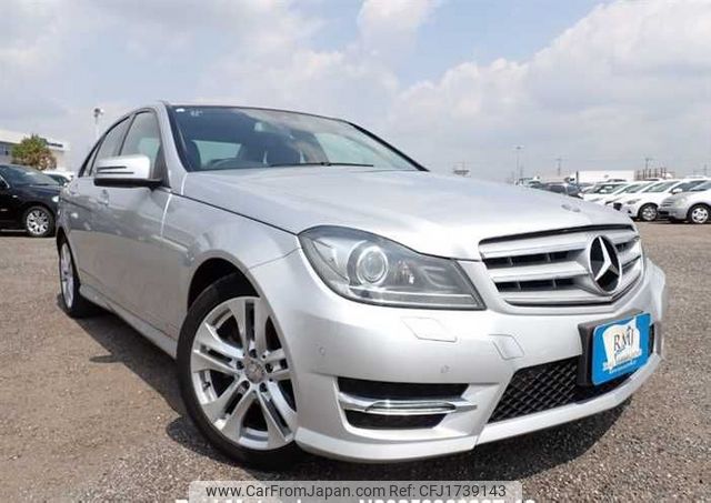 mercedes-benz c-class 2013 CFJ1739143 image 1