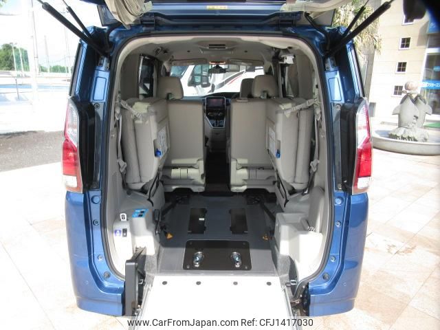 nissan serena 2017 GOO_JP_700056043930250713002 image 1