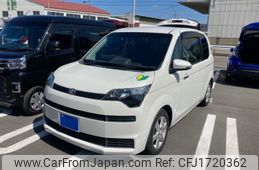 toyota spade 2012 CFJ1720362