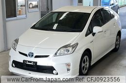 toyota prius 2014 -TOYOTA--Prius ZVW30-5734654---TOYOTA--Prius ZVW30-5734654-