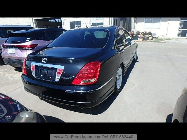 toyota crown-majesta 2006 CFJ1682440 image 2