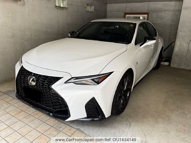 lexus is 2024 CFJ1634149 image 1