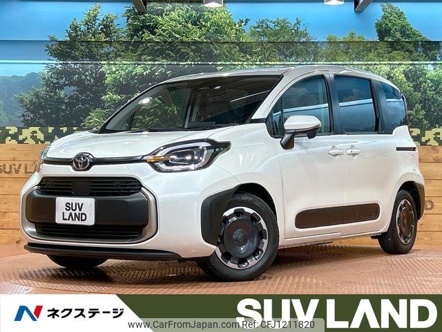 toyota sienta 2023 CFJ1211820 image 1