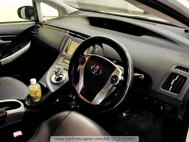 toyota prius-phv 2012 -TOYOTA--Prius PHV DLA-ZVW35--ZVW35-3008696---TOYOTA--Prius PHV DLA-ZVW35--ZVW35-3008696- image 2