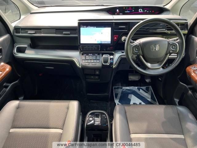 honda stepwagon 2018 -HONDA--Stepwgn 6AA-RP5--RP5-1060675---HONDA--Stepwgn 6AA-RP5--RP5-1060675- image 2