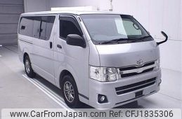 toyota hiace-van 2013 CFJ1835306