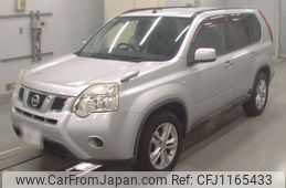 nissan x-trail 2010 -NISSAN 【習志野 330み8832】--X-Trail NT31-206142---NISSAN 【習志野 330み8832】--X-Trail NT31-206142-