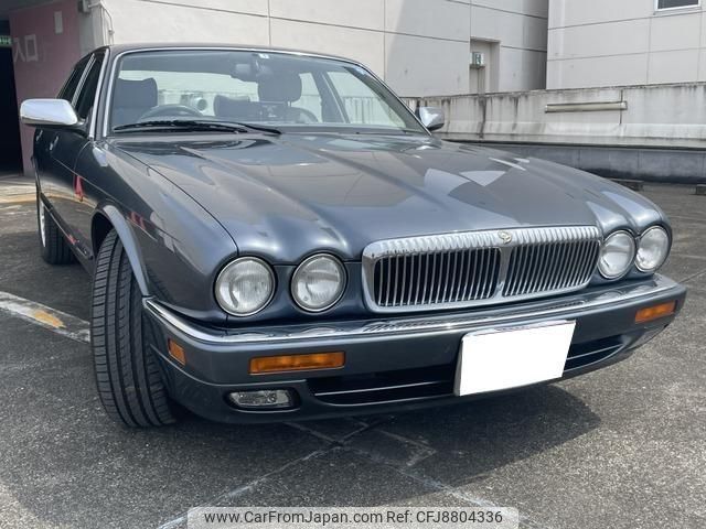 daimler others 1995 GOO_JP_700957066030230719001 image 1