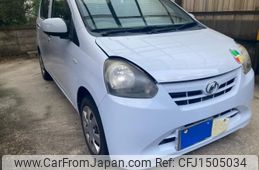 daihatsu mira-e-s 2013 CFJ1505034