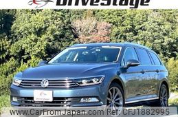 volkswagen passat-variant 2017 CFJ1882995
