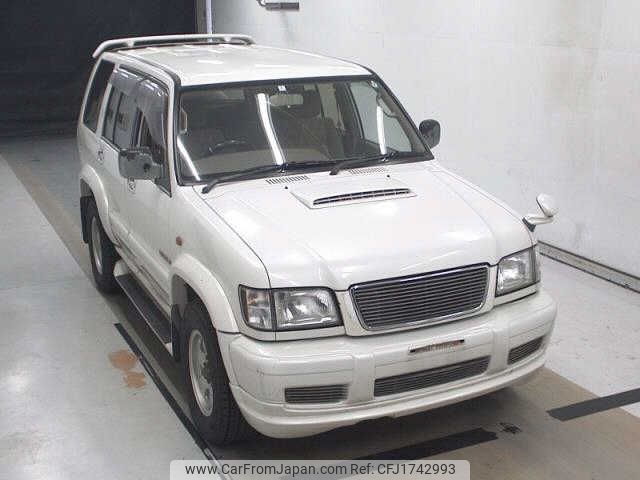 isuzu bighorn 2001 CFJ1742993 image 1