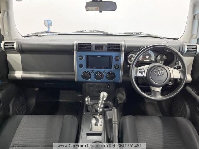 toyota fj-cruiser 2013 CFJ1761451 image 2