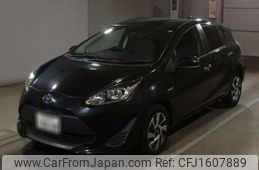 toyota aqua 2019 CFJ1607889