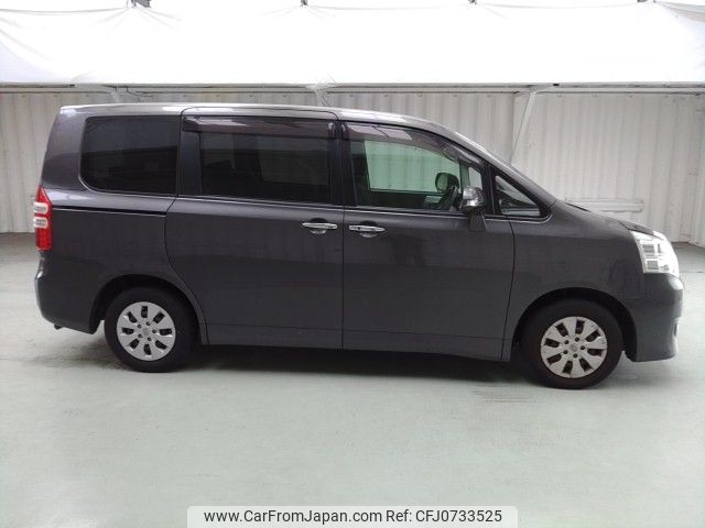 toyota noah 2010 ENHANCEAUTO_1_ea294388 image 2