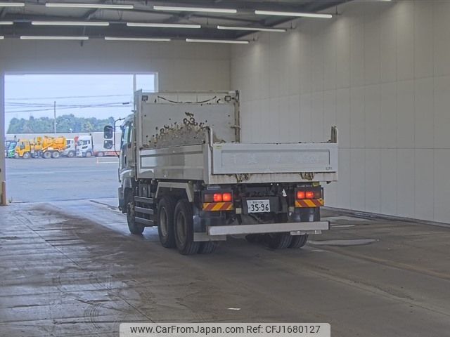 isuzu giga 2015 CFJ1680127 image 2