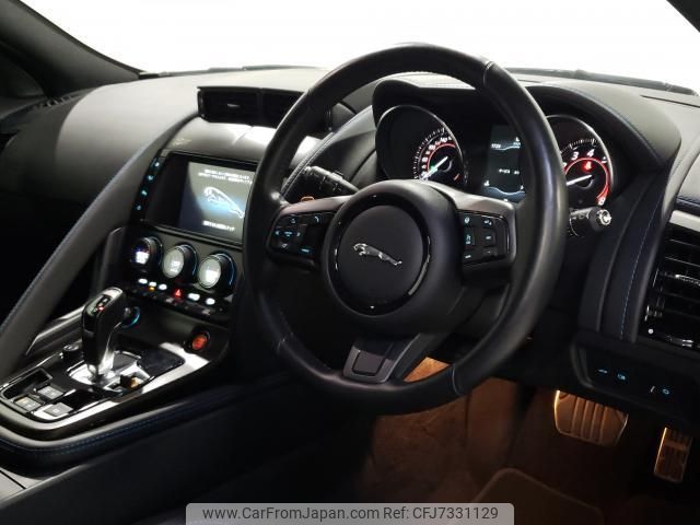 jaguar f-type 2018 quick_quick_J608A_SAJKC61B6H8K40557 image 2